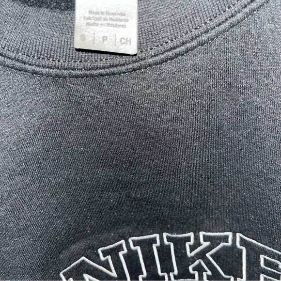 Nike embroidered crewneck - Picture 3 of 4